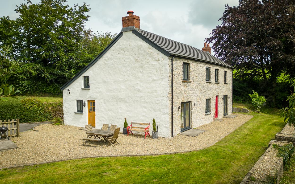 Land Small Holding Croesyceiliog, Carmarthen